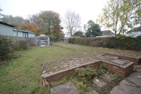 5 Bidwell Hill, Houghton Regis, Dunstable, LU5 5DR