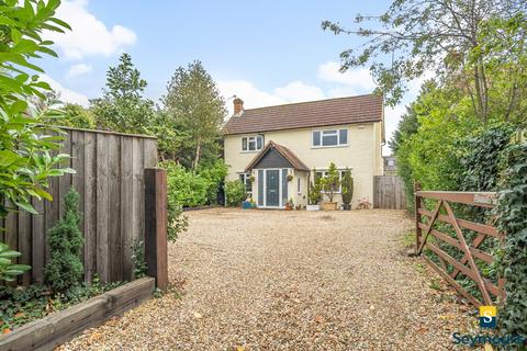 4 bedroom detached house for sale, London Road, Guildford GU4