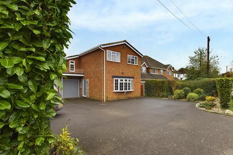 4 bedroom semi-detached house for sale, West Avenue, Penn, Buckinghamshire