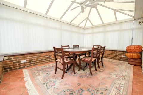 4 bedroom detached bungalow for sale, Avalon Close, Orpington