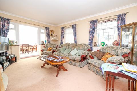 4 bedroom detached bungalow for sale, Avalon Close, Orpington