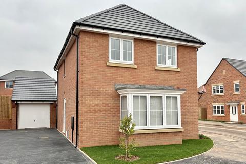 3 bedroom detached house to rent, Frederick Beech Grove, Priorslee, Telford