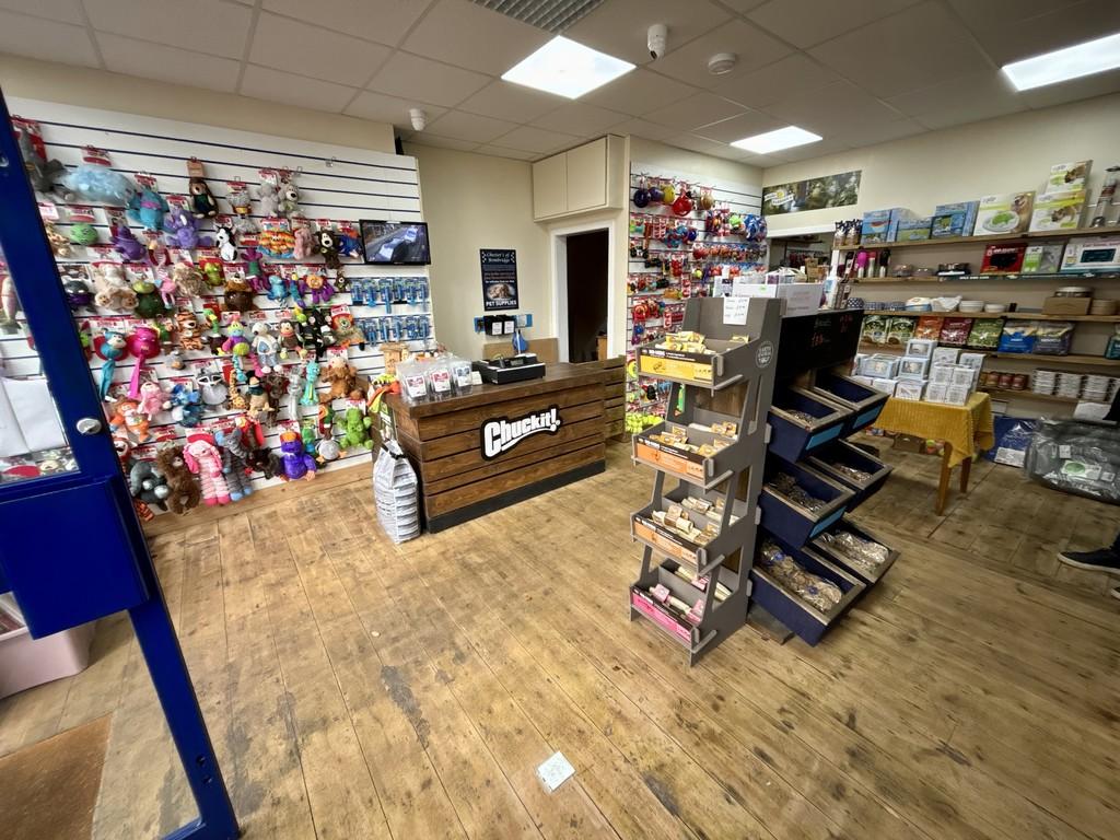 Pet shop