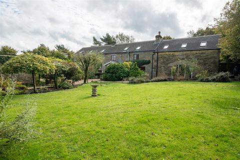 4 bedroom detached house for sale, The Barn, Gladwins Mark, Ashover