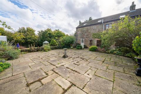 4 bedroom detached house for sale, The Barn, Gladwins Mark, Ashover