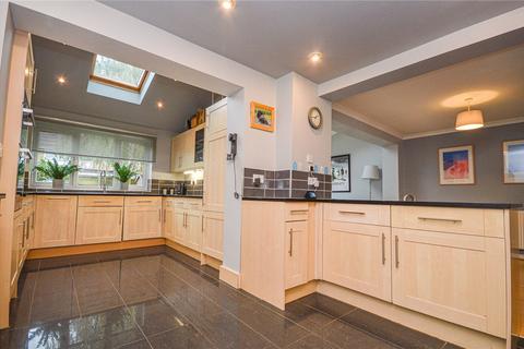 4 bedroom detached house for sale, Vespasian Close, Covingham, East Swindon, SN3