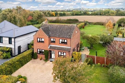 3 bedroom detached house for sale, Palgrave