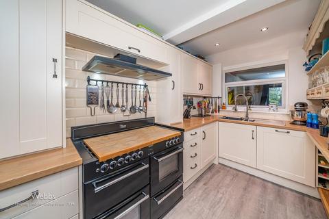 89 Albert Street, Cannock, WS11 5JD