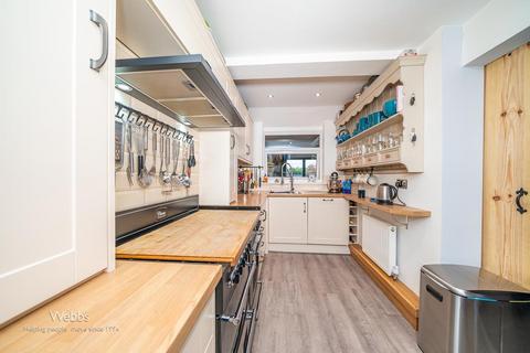 89 Albert Street, Cannock, WS11 5JD