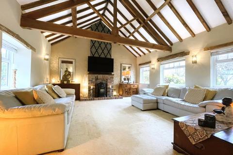 3 bedroom barn conversion for sale, Limestone Hill, Doncaster DN11