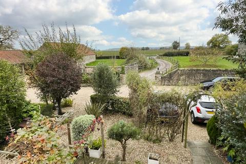 3 bedroom barn conversion for sale, Limestone Hill, Doncaster DN11