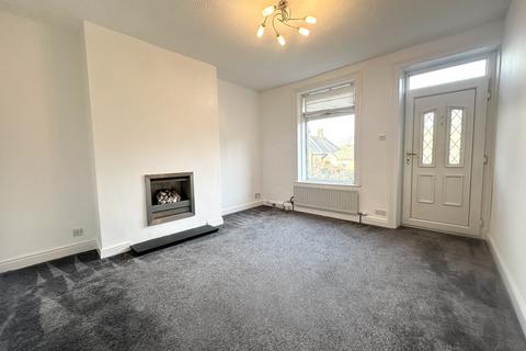 3 bedroom terraced house to rent, Providence Street, Farsley