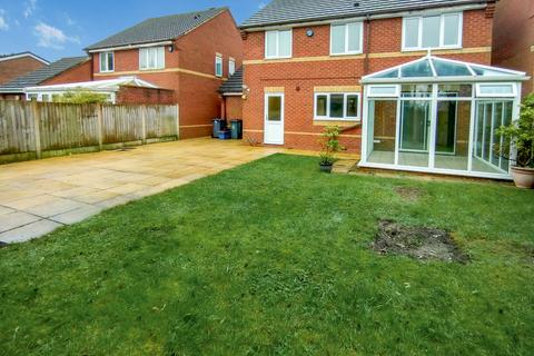 4 bedroom detached house for sale, Wood View, Wood Lane, Stoke-on-Trent