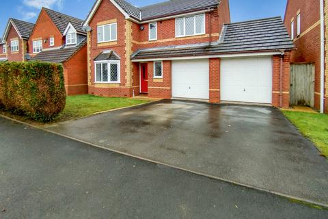 4 bedroom detached house for sale, Wood View, Wood Lane, Stoke-on-Trent