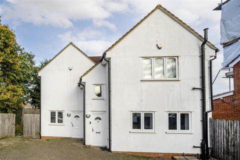 2 bedroom flat for sale, Avondale Road, Harrow HA3