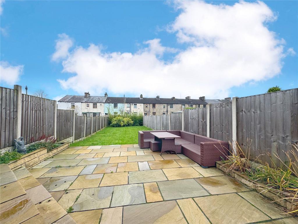 Large Rear Garden