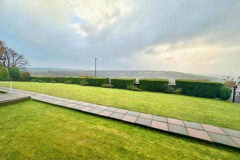 2, Eastwood Court Albert Promenade, Halifax, HX3 0HP