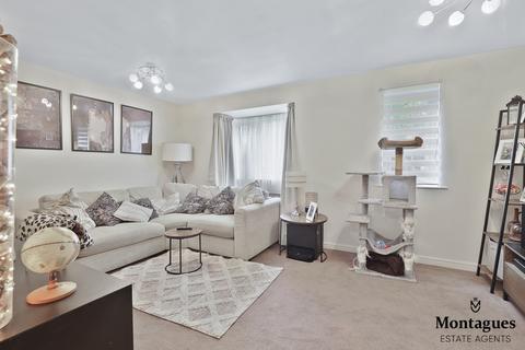 2 bedroom apartment for sale, Woodland Grove, Epping, CM16