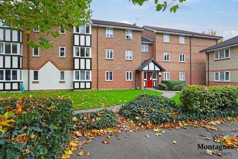 2 bedroom apartment for sale, Woodland Grove, Epping, CM16
