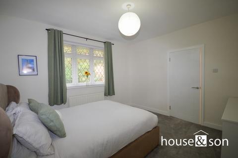 2 bedroom flat for sale, Stirling Road, Bournemouth