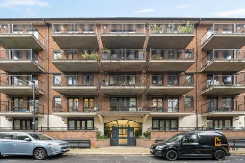 Studio for sale, Fletcher Street, London E1