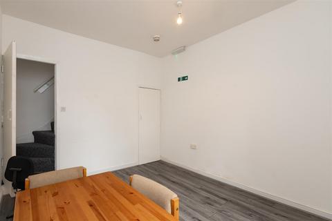 3 bedroom house to rent, Dale Road, Birmingham B29