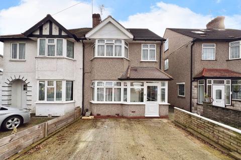 4 bedroom semi-detached house for sale, Oakleigh Avenue, Edgware