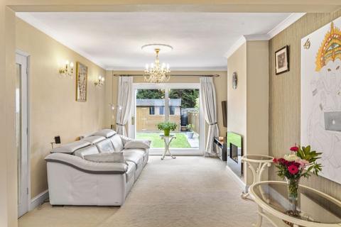 9 Brasted Close, Bexleyheath, DA6 8HU