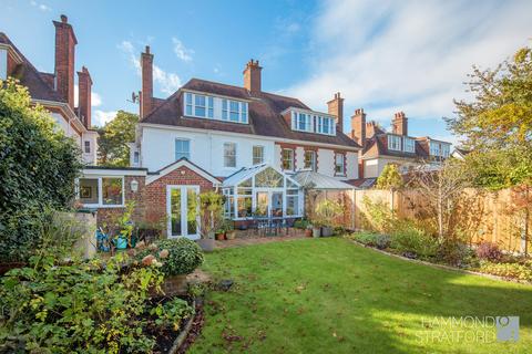 6 bedroom semi-detached house for sale, Camberley Road, Norwich