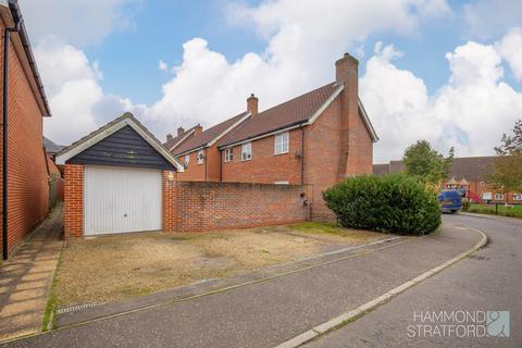 3 bedroom end of terrace house for sale, Ryefield Road, Mulbarton