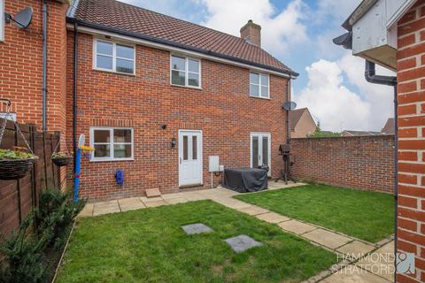 3 bedroom end of terrace house for sale, Ryefield Road, Mulbarton