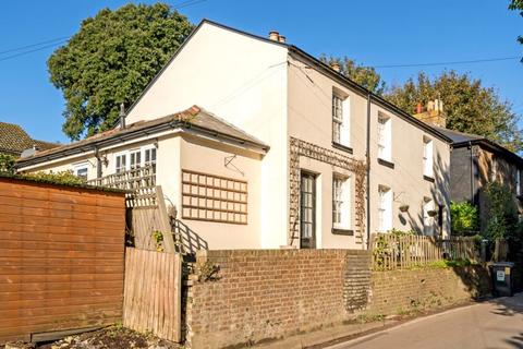 2 bedroom semi-detached house for sale, Northbourne