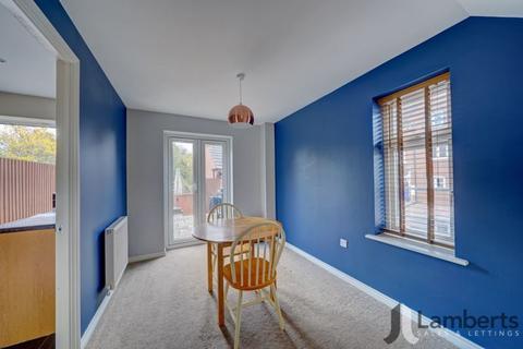 3 bedroom semi-detached house for sale, Evesham Road, Crabbs Cross, Redditch