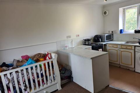 1 bedroom flat for sale, Springwood Crescent, Edgware, Middlesex, HA8 8SG