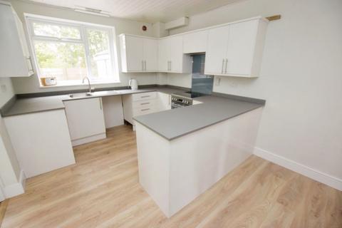 3 bedroom terraced house for sale, Priory Road, Mount Pleasant, Exeter