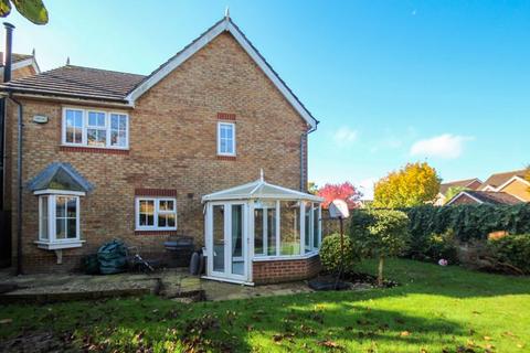 1 Dragonfly Way, Hawkinge, Folkestone, CT18 7FY