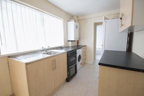 2 bedroom terraced house to rent, Boswell Street, Middlesbrough, TS1 2HT