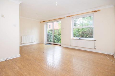 2 bedroom terraced house for sale, Ashurst Bridge