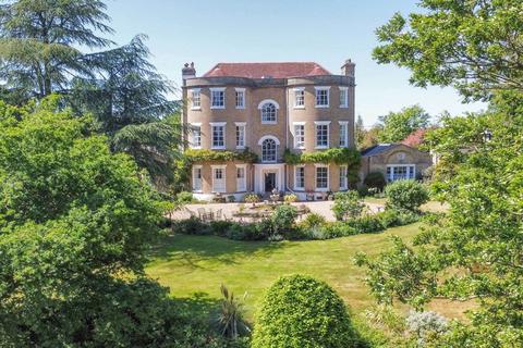 3 bedroom apartment for sale, Old Rectory Court, Eling Hill