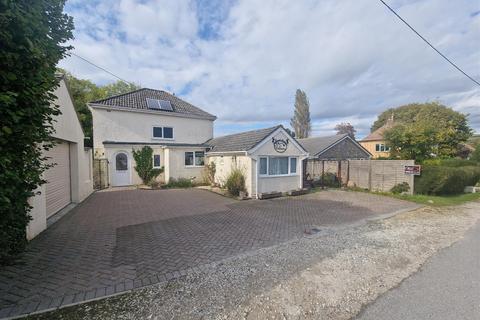 4 bedroom detached house to rent, Springbrook Close, Corfe Castle, Wareham