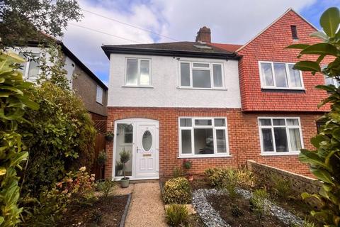 4 bedroom semi-detached house for sale, Walton on the Hill