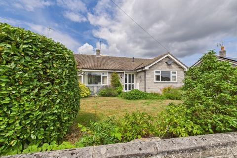 2 bedroom semi-detached bungalow for sale, Pinewood, Somerton