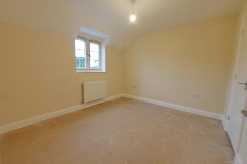 3 bedroom end of terrace house to rent, Coronation Road, Fairford, GL7