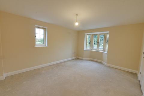 3 bedroom end of terrace house to rent, Coronation Road, Fairford, GL7