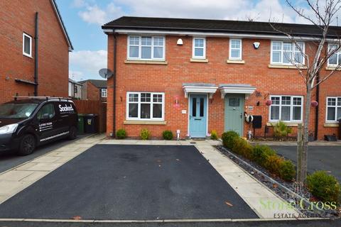 3 bedroom terraced house for sale, St. Nathaniels Close, Platt Bridge, WN2 3FT