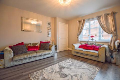 3 bedroom terraced house for sale, St. Nathaniels Close, Platt Bridge, WN2 3FT