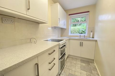 1 bedroom apartment for sale, Hucclecote Road, Gloucester