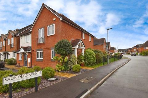 3 bedroom semi-detached house for sale, Saunders Avenue, Salisbury                                                                          *VIDEO TOUR*