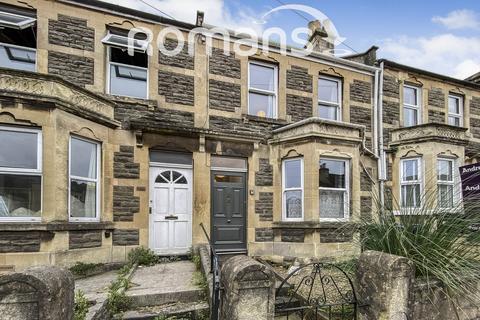 4 bedroom terraced house to rent, Coronation Avenue