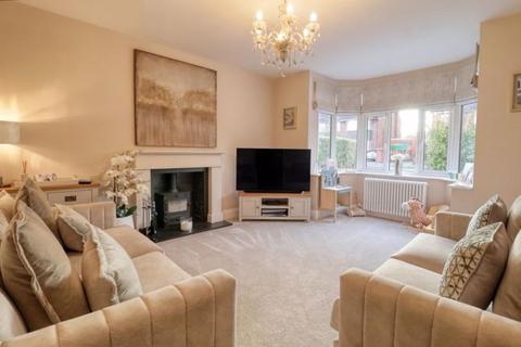 4 bedroom detached house for sale, Malvern Road, Scunthorpe